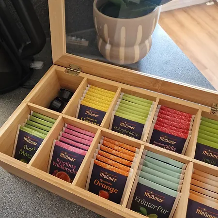 Staytona With Balcony, Wifi & Workspace Near Friedberg * Florstadt